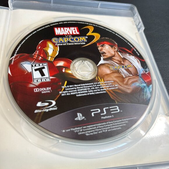 Marvel vs. Capcom 3: Fate of Two Worlds (PS3, 2011) - Picture 4 of 6
